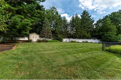 619 Russet Road, Valley Cottage, NY 10989 - Photo 15