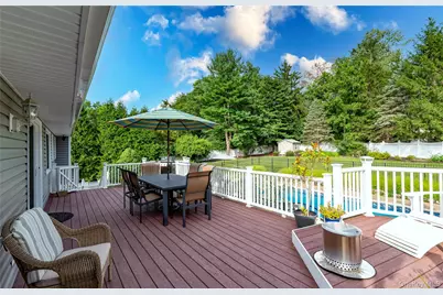 619 Russet Road, Valley Cottage, NY 10989 - Photo 13