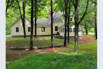 1078 Salt Point Turnpike, Pleasant Valley, NY 12569 - Photo 25