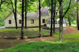 1078 Salt Point Turnpike, Pleasant Valley, NY 12569 - Photo 25