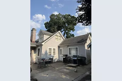 2428 Pendroy Street, East Meadow, NY 11554 - Photo 9