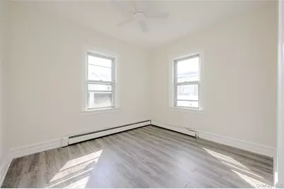 18 Watkins Street #Unit 3, Lynbrook, NY 11563 - Photo 9