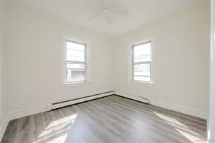18 Watkins St, Lynbrook, NY 11563 - Photo 9