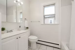 18 Watkins St, Lynbrook, NY 11563 - Photo 7