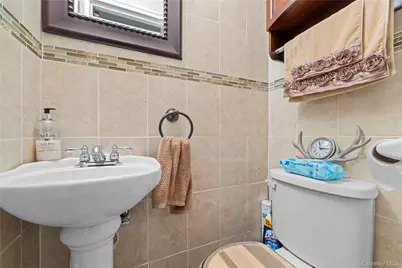 846 E 223rd Street, Bronx, NY 10466 - Photo 21