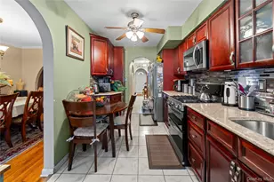 846 E 223rd St, Bronx, NY 10466 - Photo 7