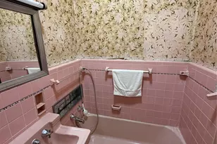 121 Bay 20th St, Brooklyn, NY 11214 - Photo 15