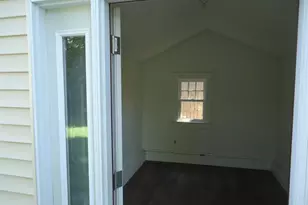 343 Union Ave, Riverhead, NY 11901 - Photo 7