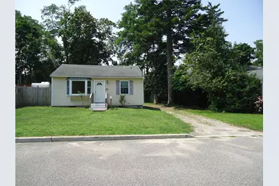 343 Union Avenue, Riverhead, NY 11901 - Photo 9