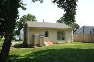 343 Union Ave, Riverhead, NY 11901 - Photo 5