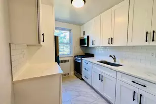 1754 Seminole Ave, Bronx, NY 10461 - Photo 7