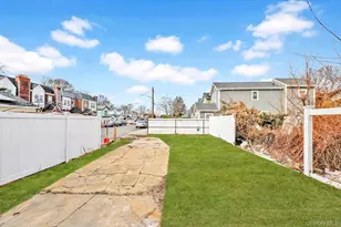 109-20 221st St, Queens Village, NY 11429 - Photo 27
