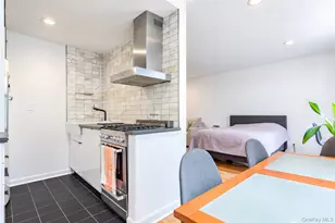 140 7th Ave, New York, NY 10011 - Photo 7