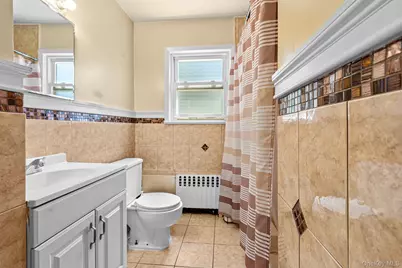 132 Burhans Avenue, Yonkers, NY 10701 - Photo 13