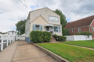 59 Wood St, Lynbrook, NY 11563 - Photo 19
