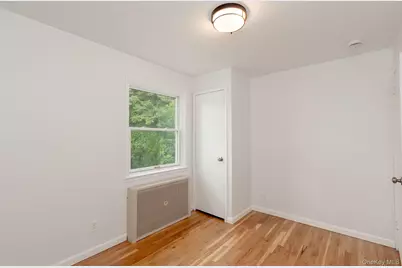 59 Wood Street #1st Floor, Lynbrook, NY 11563 - Photo 17