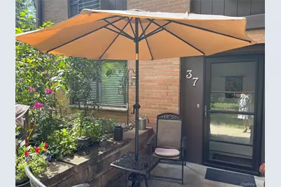 10 Oakwood Terrace #37, New Windsor, NY 12553 - Photo 3