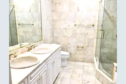 171 Great Neck, Great Neck, NY 11021 - Photo 5