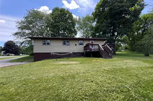 1 Corine Dr, Poughkeepsie, NY 12601 - Photo 17