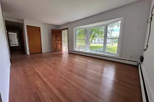 1 Corine Dr, Poughkeepsie, NY 12601 - Photo 5