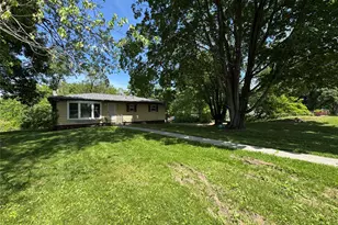 1 Corine Dr, Poughkeepsie, NY 12601 - Photo 3