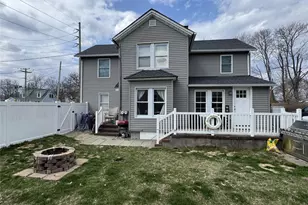 91 River Ave, Patchogue, NY 11772 - Photo 3