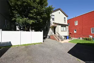 13-13 126th St, College Point, NY 11356 - Photo 27