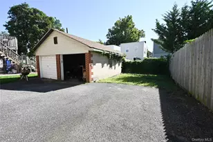 13-13 126th St, College Point, NY 11356 - Photo 5
