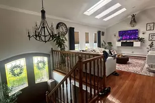 70 Gateway Dr, Copiague, NY 11726 - Photo 19