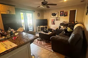 70 Gateway Dr, Copiague, NY 11726 - Photo 27