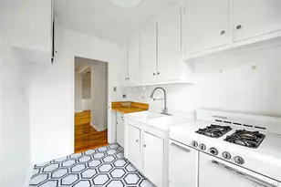 75-08 Bell Blvd, Bayside, NY 11364 - Photo 9