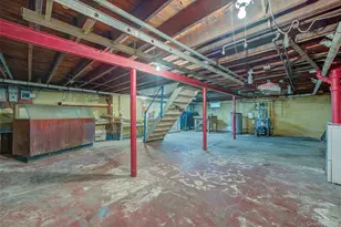26-20 210th Pl, Bayside, NY 11360 - Photo 35