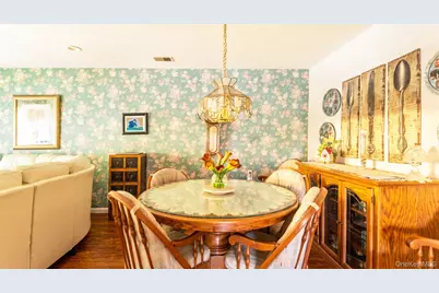175 Theodore Drive, Coram, NY 11727 - Photo 9