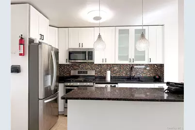 880 Boynton Avenue #9L, Bronx, NY 10473 - Photo 9