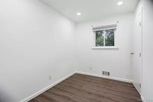 18 Huron St, Port Jefferson, NY 11776 - Photo 9