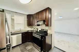 1616 Pilgrim Ave, Bronx, NY 10461 - Photo 3