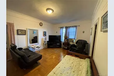 1616 Pilgrim Avenue, Bronx, NY 10461 - Photo 17