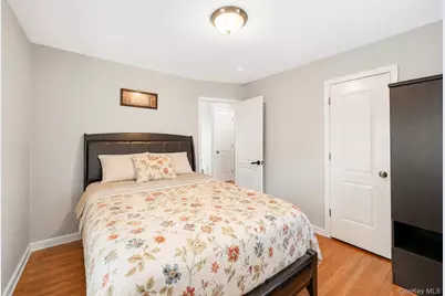 112-38 200th Street, Saint Albans, NY 11412 - Photo 9