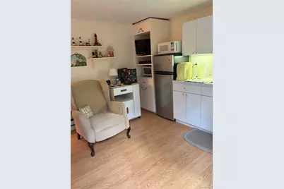 90 Springville Road #Unit 10, Hampton Bays, NY 11946 - Photo 5