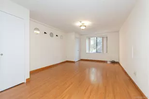 1 Ipswich Ave, Great Neck, NY 11021 - Photo 7