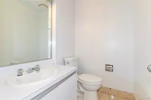 1 Ipswich Ave, Great Neck, NY 11021 - Photo 15
