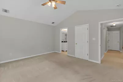 403 Winged Foot Way, Riverhead, NY 11901 - Photo 13