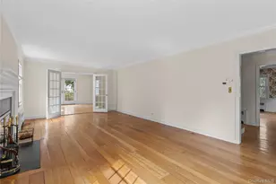 136 Wilmot Cir, Scarsdale, NY 10583 - Photo 7