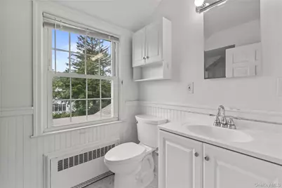 136 Wilmot Circle, Scarsdale, NY 10583 - Photo 21