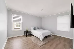 1042 N 7th St, New Hyde Park, NY 11040 - Photo 5