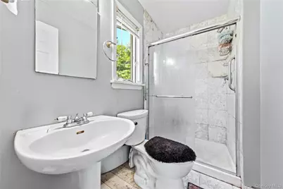 21 Milleridge Drive, Deer Park, NY 11729 - Photo 15