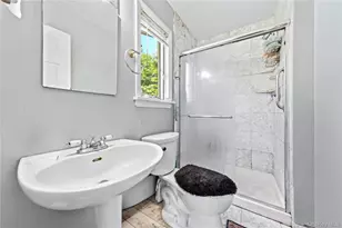 21 Milleridge Dr, Deer Park, NY 11729 - Photo 15