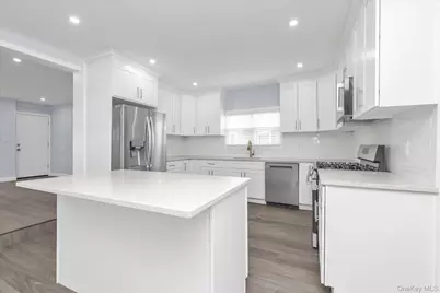 160-35 99th Street, Howard Beach, NY 11414 - Photo 11