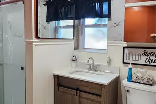 1637 Stadium Ave, Bronx, NY 10465 - Photo 17