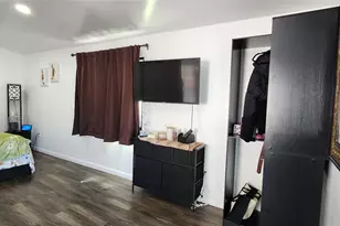1637 Stadium Ave, Bronx, NY 10465 - Photo 15